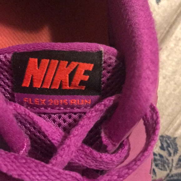 Shoes - Picture 2 of 4